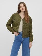 Carica l'immagine nel visualizzatore di Gallery, Nella Short Jacket - Dark Olive - Vero Moda - Green