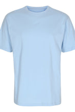Load image into Gallery viewer, Oversized T-shirt - Light blue
