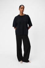 Cargar imagen en el visor de la galería, Reynard 2/4 Knit Pullover - Black
