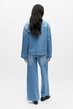 Load image into Gallery viewer, Rosie Overshirt - Light Blue Denim
