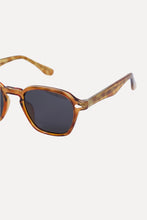 Cargar imagen en el visor de la galería, Olivia Sunglasses - Orange
