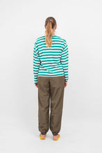 Load image into Gallery viewer, Nelli Long Sleeve Sweater - Green

