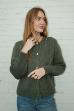 Charger l&#39;image dans la galerie, Anna Cardigan - Dark Green
