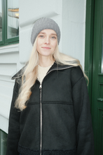 Load image into Gallery viewer, Ribbed Beanie - Dark Gray

