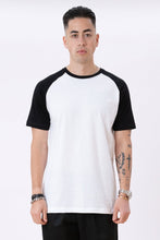 Load image into Gallery viewer, Basic raglan T-shirt - Black and white
