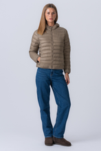 Load image into Gallery viewer, Light Puffer Jacket - Sand
