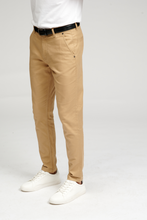 Cargar imagen en el visor de la galería, El original performance Pantalones de estructura - Beige oscuro
