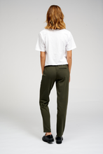 Carregar imagem no visualizador da galeria, O original Performance Pants - Verde Escuro
