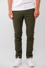 Cargar imagen en el visor de la galería, El original Performance Pantalones de estructura (regular) - verde oscuro
