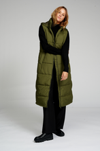 Charger l&#39;image dans la galerie, Long Puffer Vest - vert foncé
