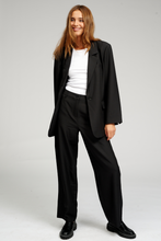 Cargar imagen en el visor de la galería, Pantalones clásicos de traje - Negro
