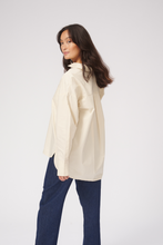 Carica l&#39;immagine nel visualizzatore di Gallery, Camicia rilassata - beige
