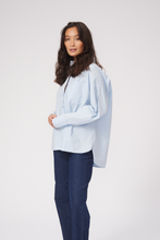 Carica l&#39;immagine nel visualizzatore di Gallery, Camicia rilassata - azzurro

