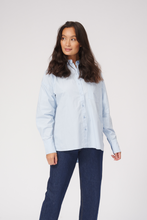 Carica l&#39;immagine nel visualizzatore di Gallery, Camicia rilassata - azzurro

