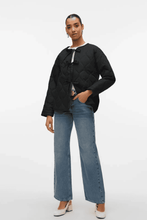 Cargar imagen en el visor de la galería, Sabine LS Quilted Jacket - Black
