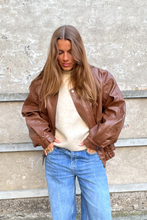 Load image into Gallery viewer, Elena Oversized Jacket - Brown
