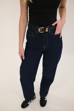 Load image into Gallery viewer, Ivy Belt - Black
