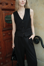 Charger l'image dans la galerie, Nadia Vest - Black
