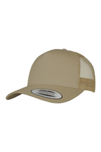 Cargar imagen en el visor de la galería, Retro Trucker Cap - Khaki
