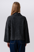 Cargar imagen en el visor de la galería, Josie Polo Knit - Graphite
