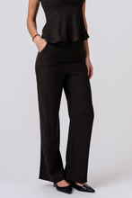 Load image into Gallery viewer, Aya Loose Pants - Brown
