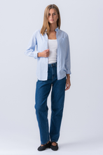 Load image into Gallery viewer, Boyfriend Oxford Shirt - Light Blue/White
