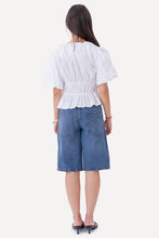 Carica l'immagine nel visualizzatore di Gallery, Valentina Top - White
