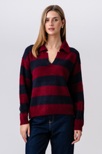 Carica l'immagine nel visualizzatore di Gallery, Nora Knit - Burgundy/ Deep Blue
