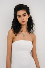 Cargar imagen en el visor de la galería, Isabella Maxi Dress - White
