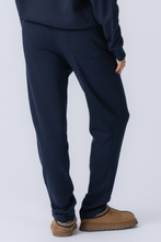 Carica l'immagine nel visualizzatore di Gallery, Essential Sweatpants - Navy
