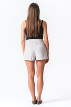 Carica l'immagine nel visualizzatore di Gallery, Amina Skirt - Grey
