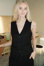 Charger l'image dans la galerie, Nadia Vest - Black
