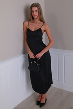 Carica l'immagine nel visualizzatore di Gallery, Elina Strap Dress - Black
