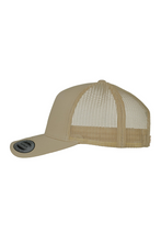 Cargar imagen en el visor de la galería, Retro Trucker Cap - Khaki
