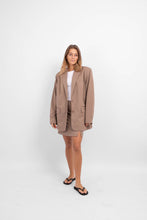 Load image into Gallery viewer, Size Oversized Blazer - Fossil
