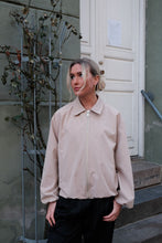 Load image into Gallery viewer, Ines Short Jacket - Beige
