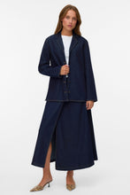 Carregar imagem no visualizador da galeria, Kanika Denim Blazer Shirt - Dark Blue Denim
