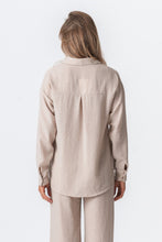 Carica l'immagine nel visualizzatore di Gallery, Lilly Shirt - Sand
