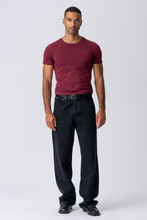 Load image into Gallery viewer, Muscle T-shirt - Burgundy Red
