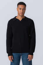 Cargar imagen en el visor de la galería, Samuel Polo Knit - Black
