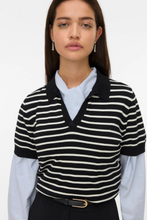 Load image into Gallery viewer, Silje Poloneck Pullover - Black
