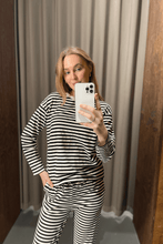 Carica l'immagine nel visualizzatore di Gallery, Stripped Long Sleeve Regular Fit - Blue
