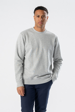 Carica l'immagine nel visualizzatore di Gallery, Sweatshirt Crewneck - Ash Grey
