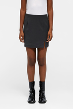 Carica l'immagine nel visualizzatore di Gallery, Lisa MW Mini Skirt - Magnet
