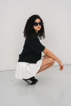 Cargar imagen en el visor de la galería, Lucca Skirt - White
