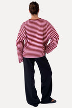 Cargar imagen en el visor de la galería, Cleo Blouse - Burgundy/Pink
