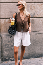 Load image into Gallery viewer, Linen Vest - Brown
