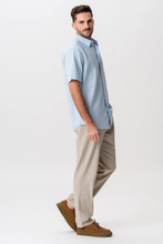 Load image into Gallery viewer, Short Sleeve Linen Shirt - Light Blue
