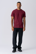 Load image into Gallery viewer, Organic Basic T-shirt - Burgundy
