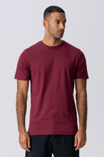 Load image into Gallery viewer, Organic Basic T-shirt - Burgundy
